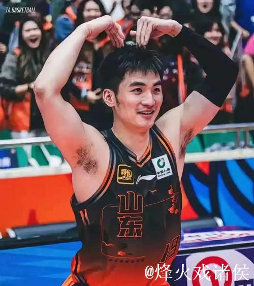 布朗41分广厦胜辽宁 于德豪16分山东胜同曦