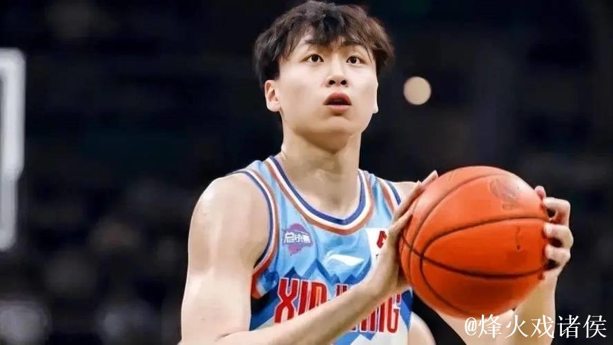 劳森15+12齐麟15分新疆力克首钢 张才仁24分